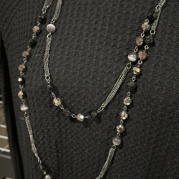 EXPRESS Black/Silver Necklace - Picture 2 of 4